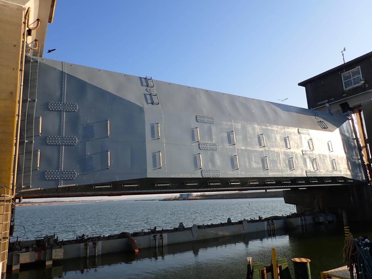 R２常陸川水門外塗装工事／国土交通省 関東地方整備局 霞ヶ浦河川事務所／優良工事表彰【常陸川水門5号ゲート】【新横利根閘門】