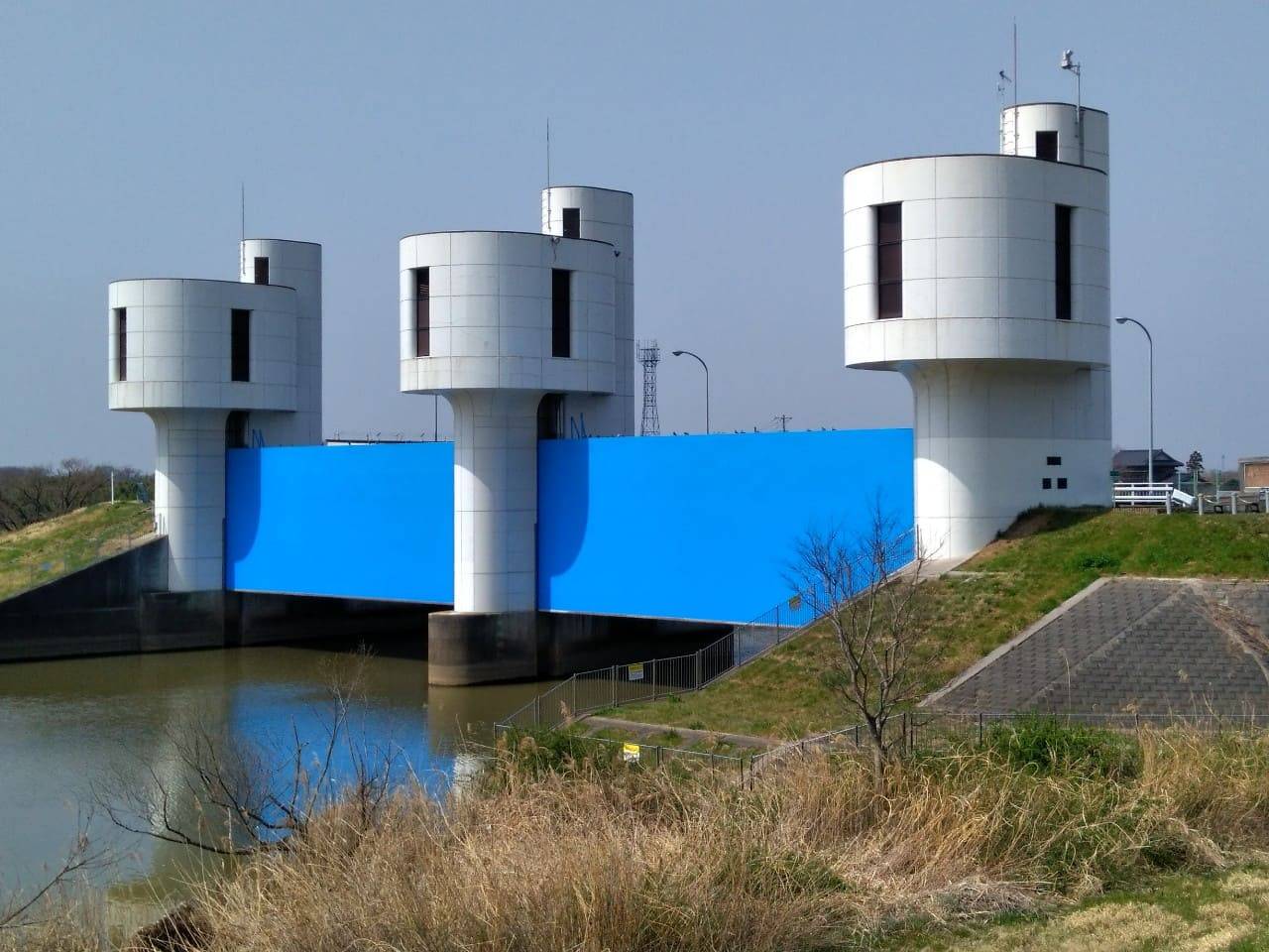 R2伊丹水門塗装工事／国土交通省 関東地方整備局 下館河川事務所／難工事功労表彰・安全管理優良工事表彰