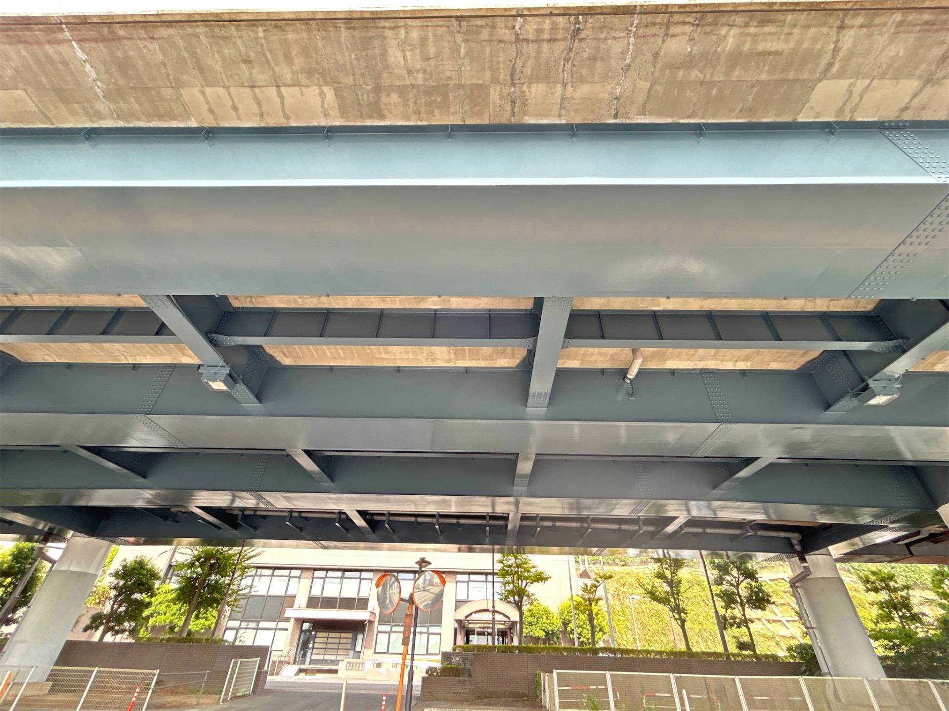 橋梁塗装修繕工事（梅香高架橋・その２）／茨城県水戸土木事務所