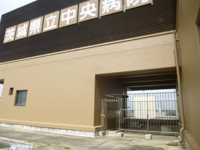 病棟外壁塗装工事／茨城県立中央病院