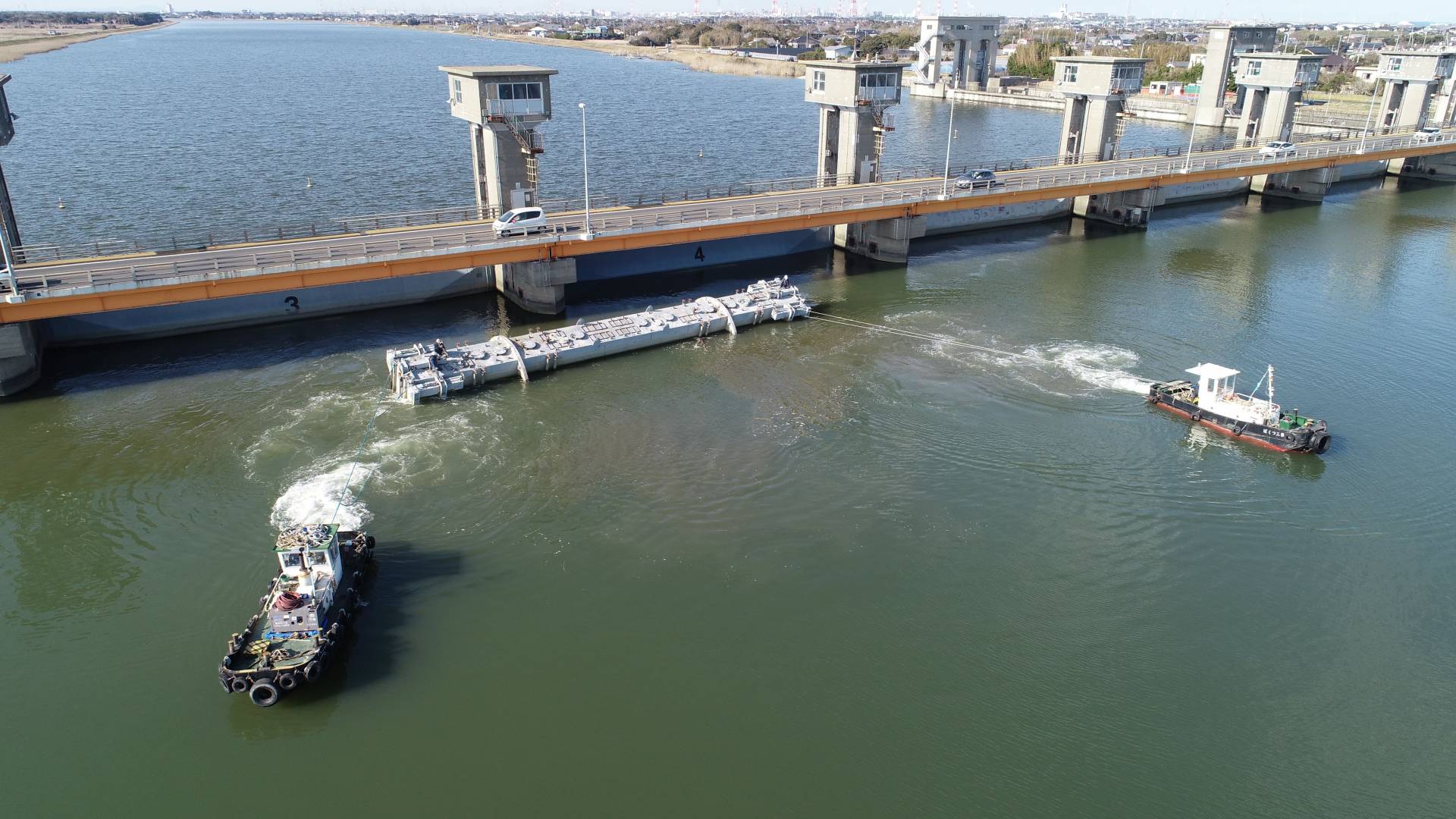 R１常陸川水門塗装工事／国土交通省 関東地方整備局 霞ヶ浦河川事務所／難工事功労表彰