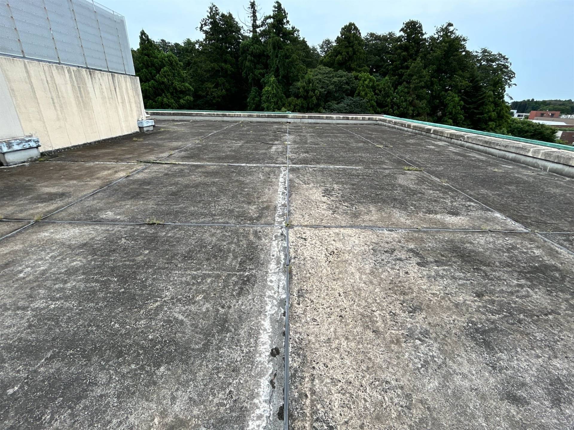 予防医学プラザ本館他第２期屋上防水改修工事／茨城県