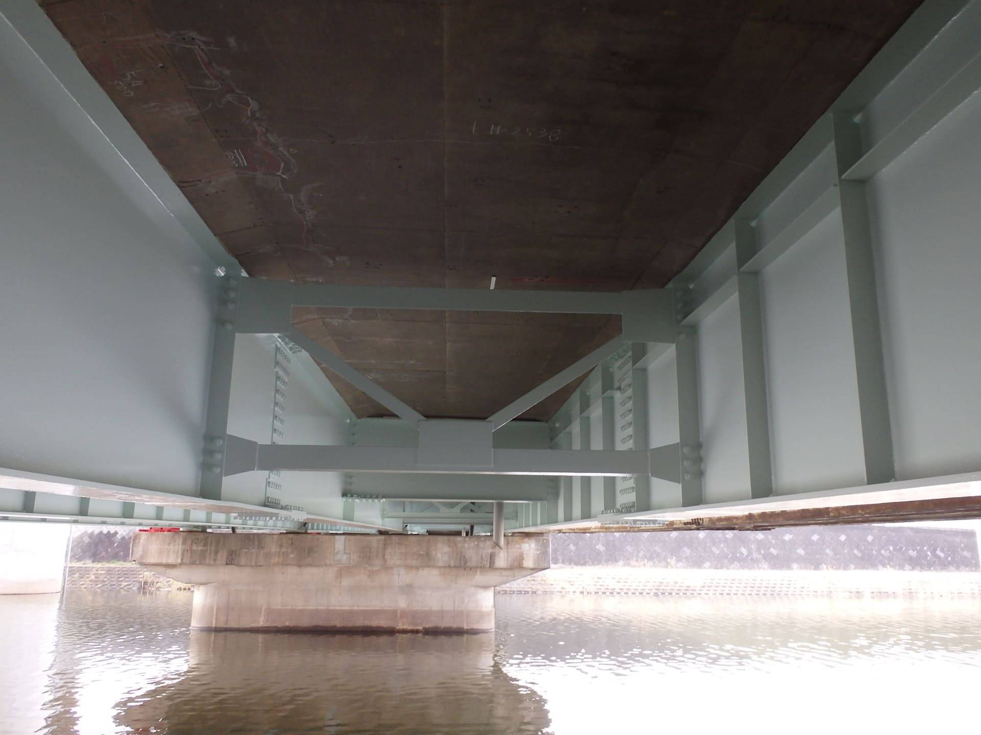 霞橋再塗装工事／茨城県境工事事務所