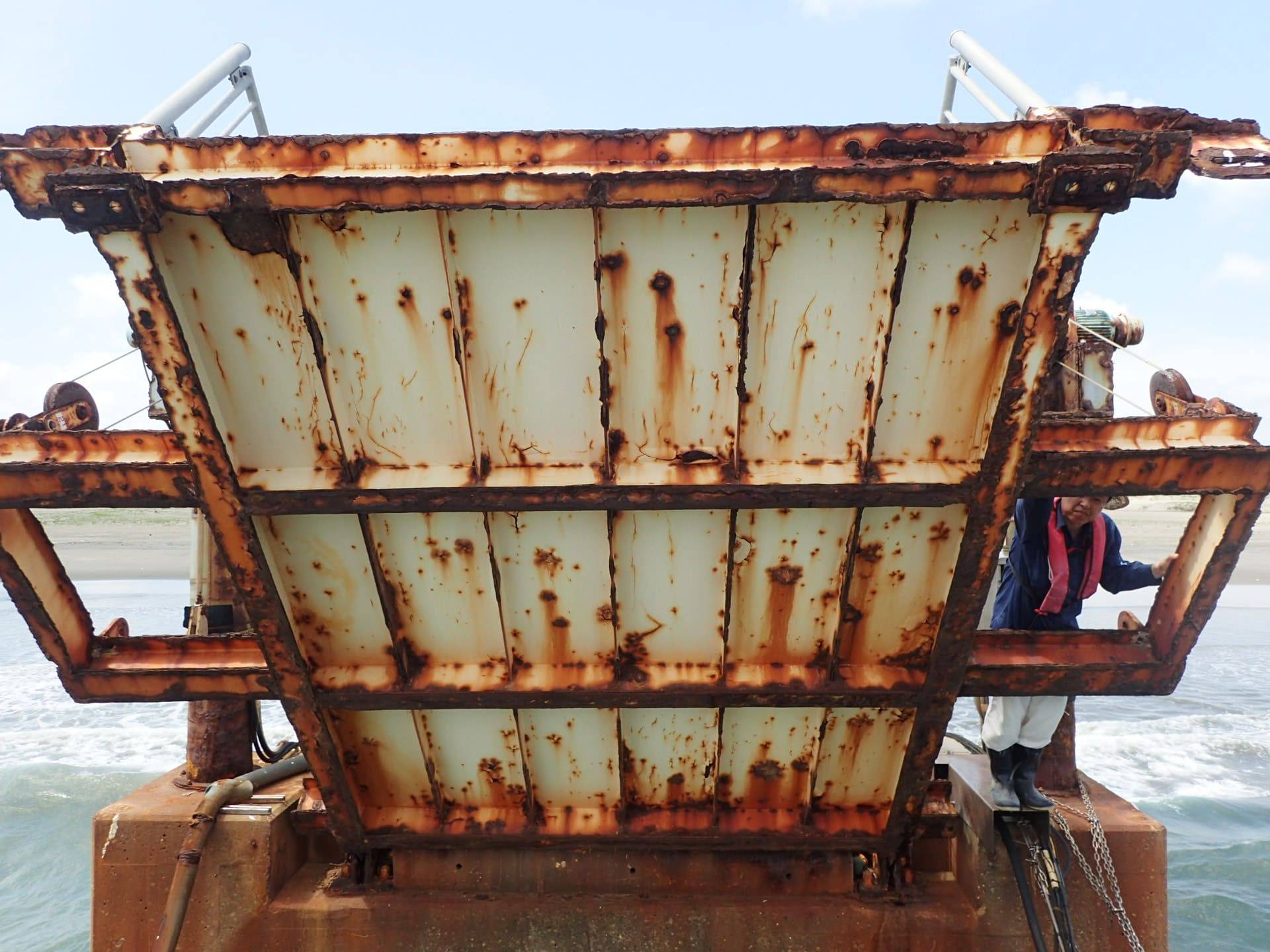 波崎海洋研究施設桟橋可動橋補修工事／国立研究開発法人 海上・港湾・航空技術研究所